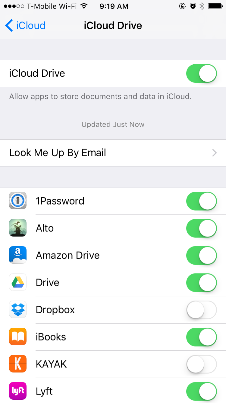 Sharing with iCloud Drive and iBooks —